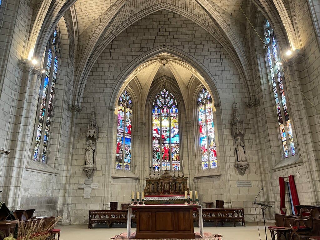 St. Stephen Church (Chinon) 6