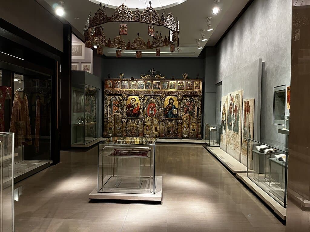Visit the Byzantine and Christian Museum