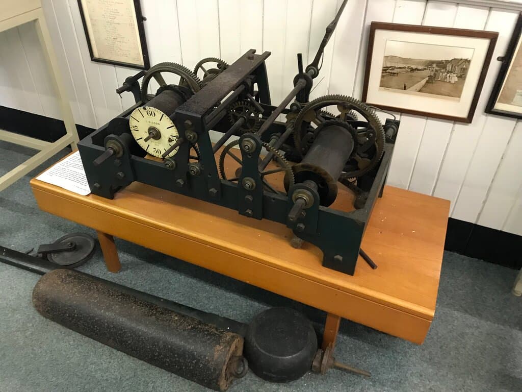 The museum concentrates on the lower Axe Valley and also includes the adjacent villages of Beer, Axmouth, Branscombe, Colyton and Colyford. Seaton museum is renowned for it's excellent collection of old photographs of the area. The museum is upstairs so, unfortunately, there is no wheelchair access.