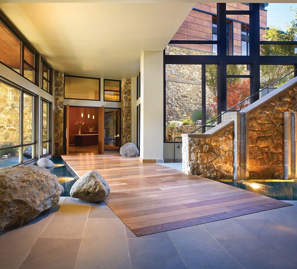 Spa Entrance