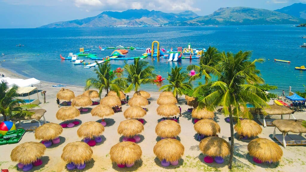 Inflatable Island 2024