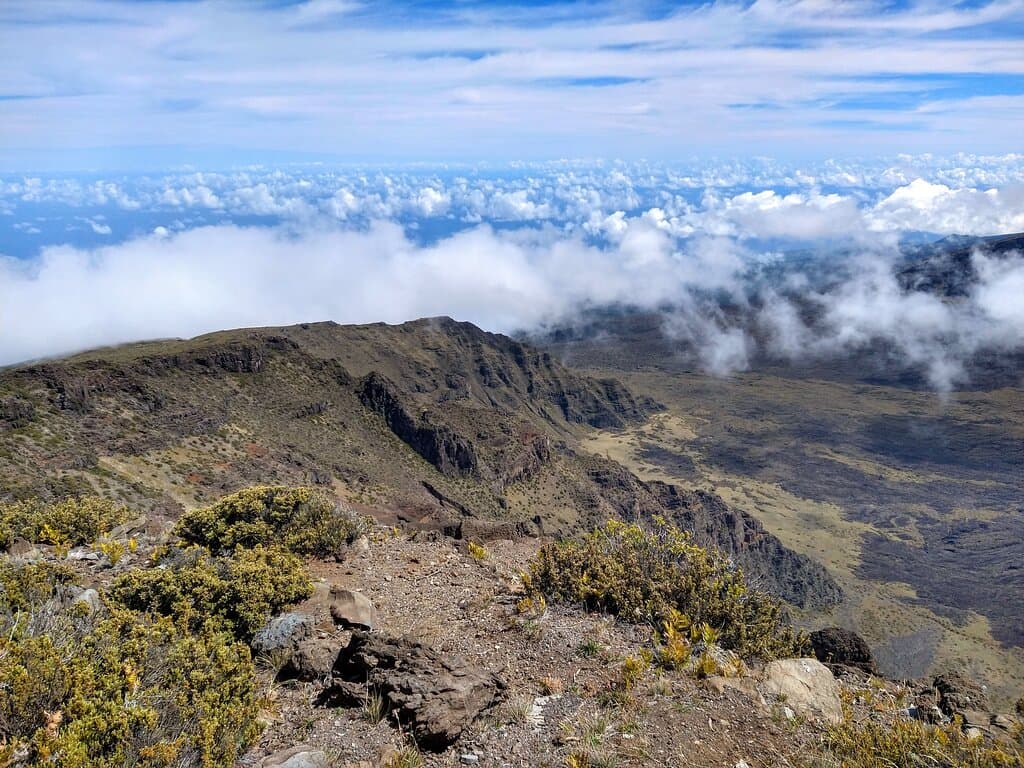 View from the end of the Leleiwi Overlook Trail in Haleakala National Park, Maui, Hawaii.