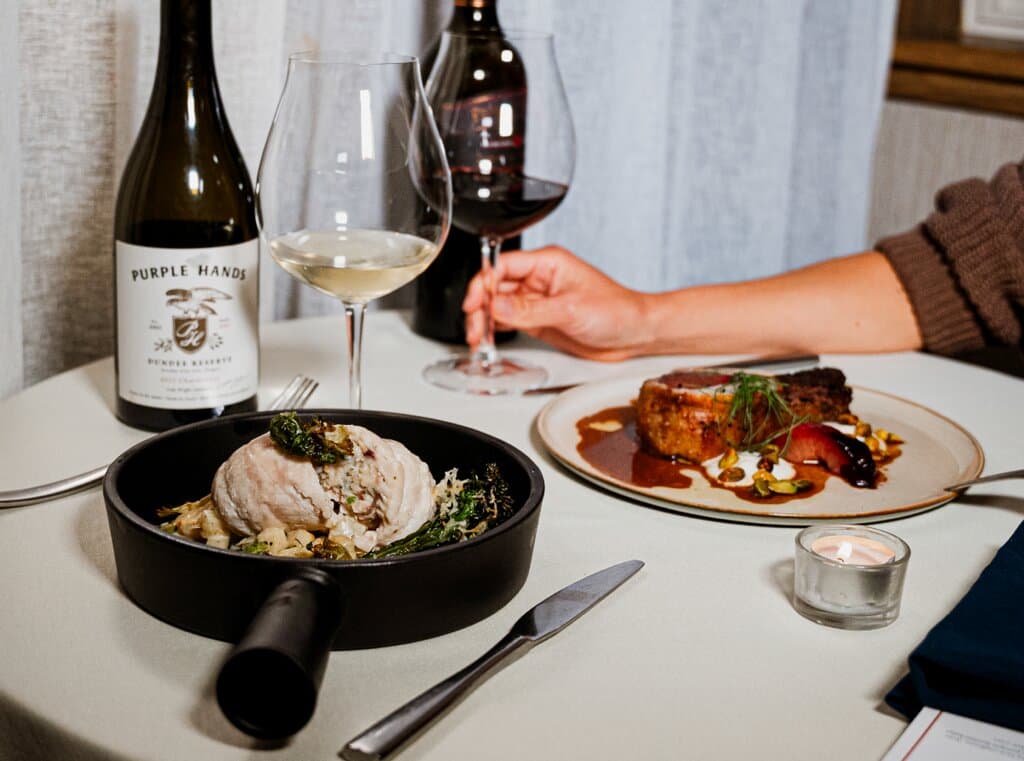 Seasonal In-Room Dining 