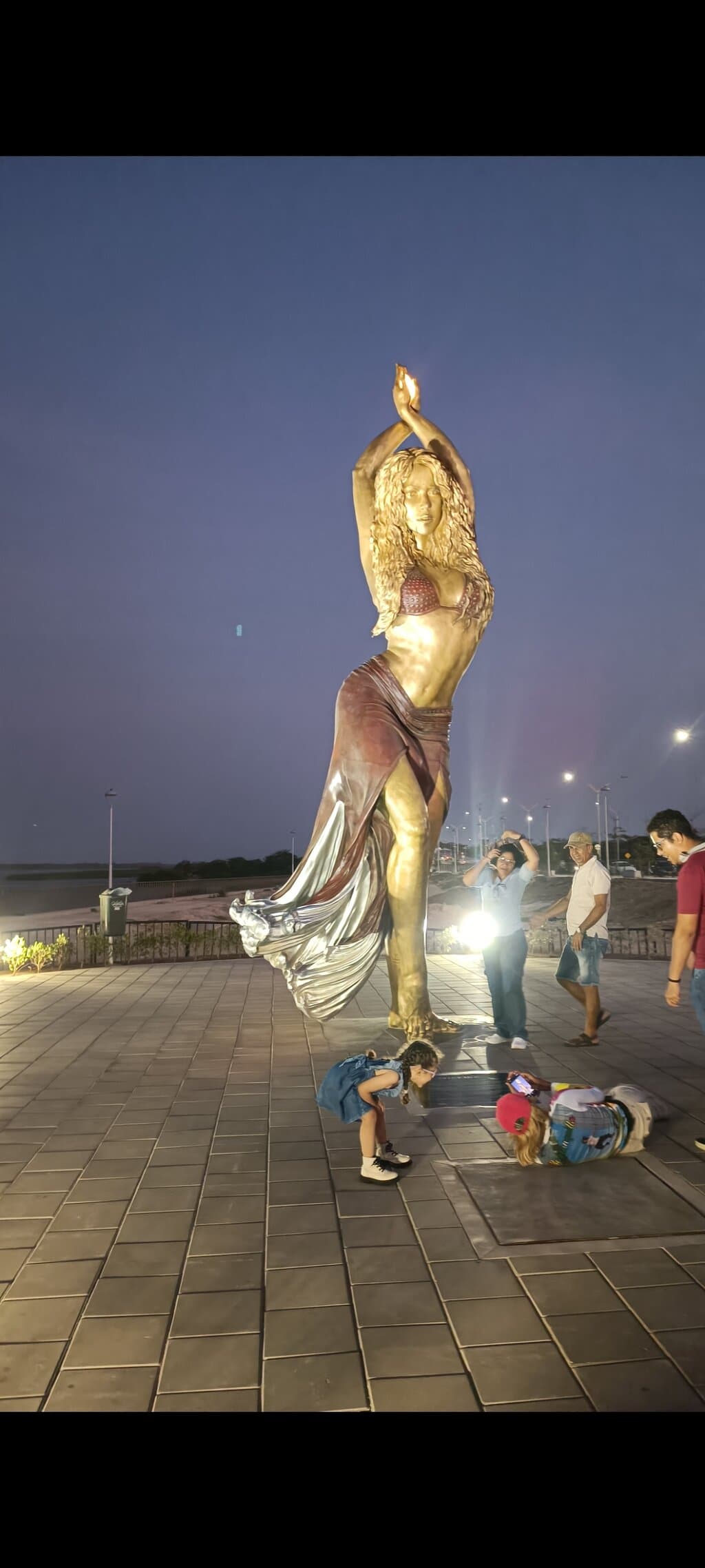 Monumento a Shakira