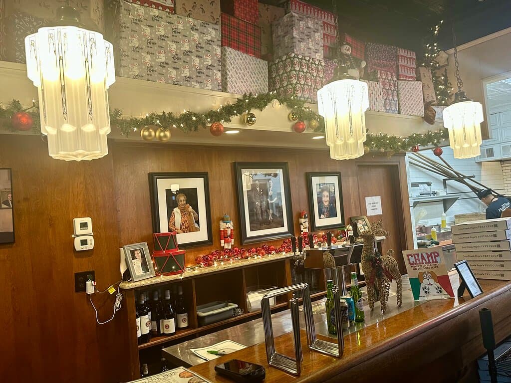 Frank Pepe Pizzeria Napoletana