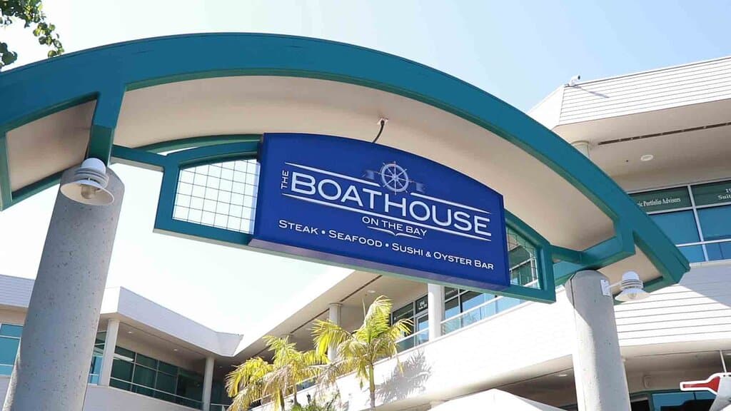 Boathouse on the Bay entrance