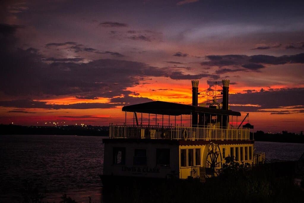 Lewis & Clark Riverboat