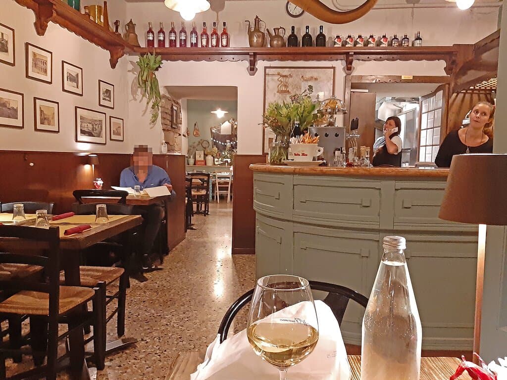 Il locale