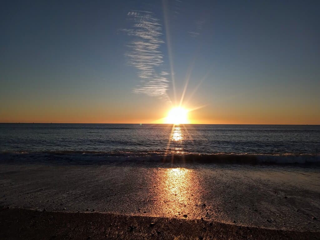 Playa Unión Dolphin Watching Rawson