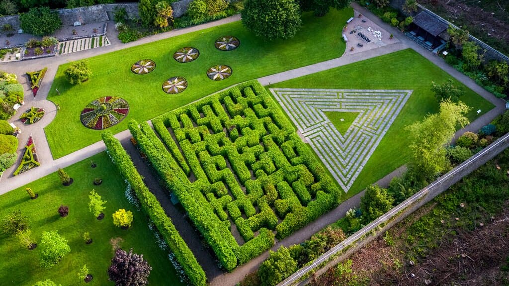 Many would say that the jewels in the crown of the Vandeleur Walled Garden are our iconic and eye-catching hedge maze and our triangular, stone labyrinth.