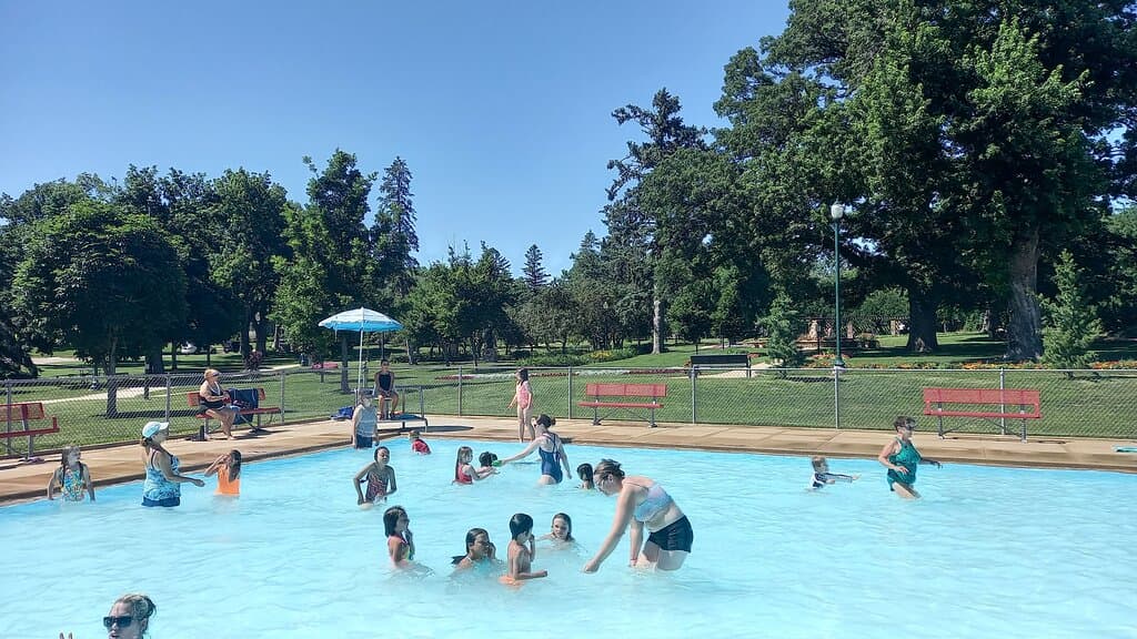 vista dalla piscina
