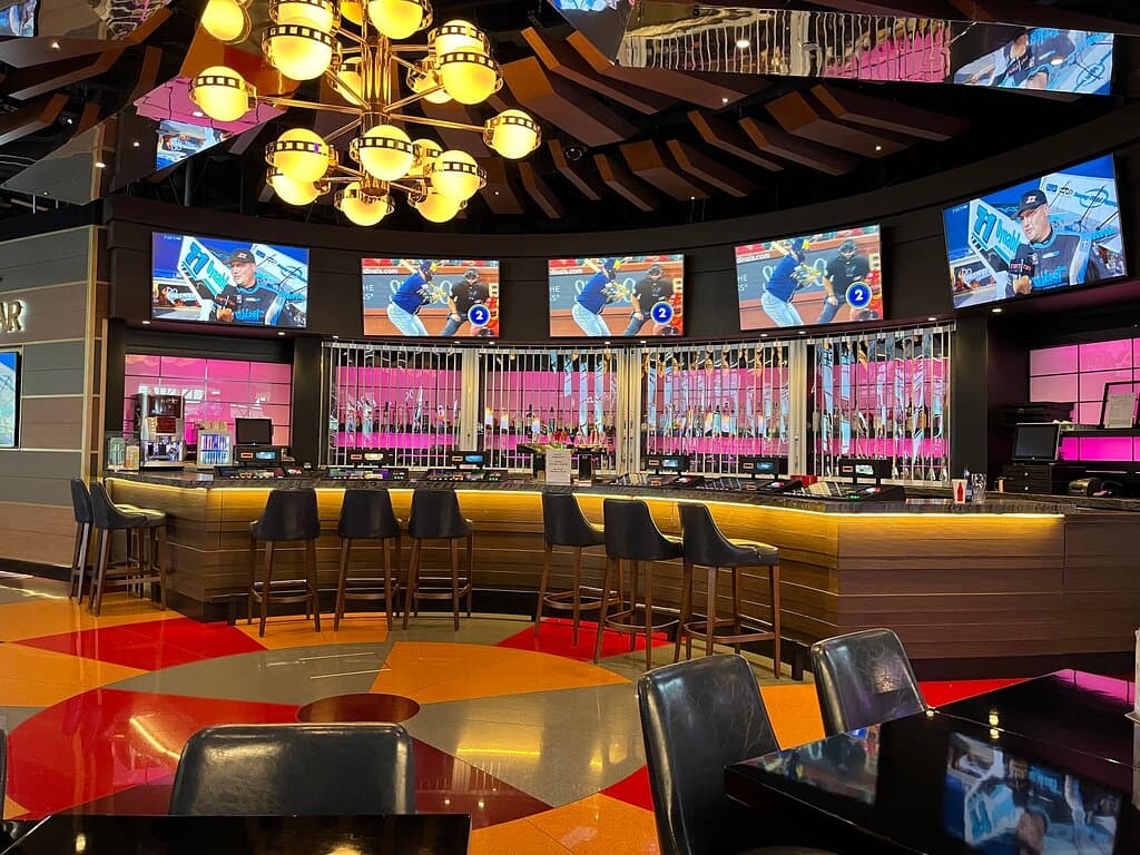 Starlight Casino Point Edward