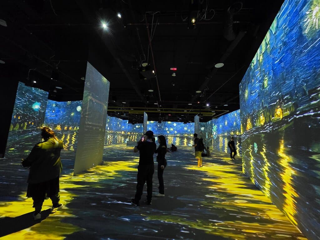 A breathtaking fusion of art and technology! The visuals are stunning, and the experience is truly immersive. A must-visit in KL!