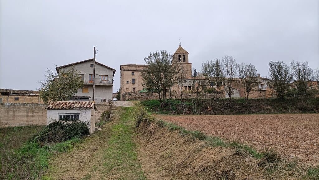 Esglèsia de Sant Andreu is the main church (with a Romanesque crypt) of Oristà, a little town in the center of Catalonia.
