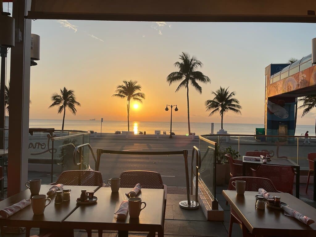 Sunrise breakfast