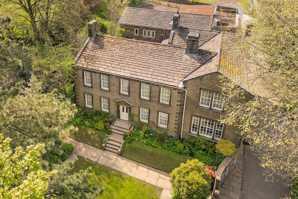 Explore the rooms in which Jane Eyre, Wuthering Heights, and The Tenant of Wildfell Hall were written. We bring the story of the three sisters to life for all ages.