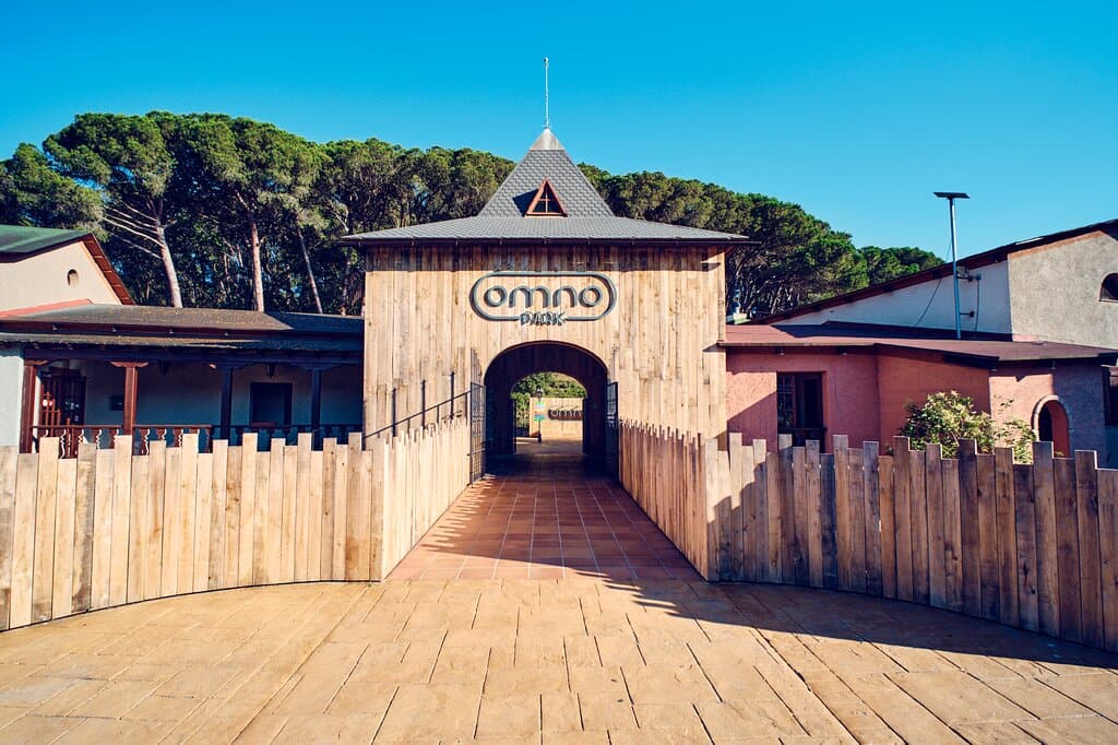 OMNO park, la entrada a la diversión.