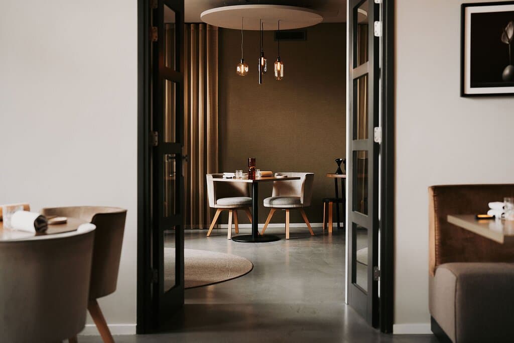 An artful presentation that perfectly reflects Vermeer's refined and creative culinary style