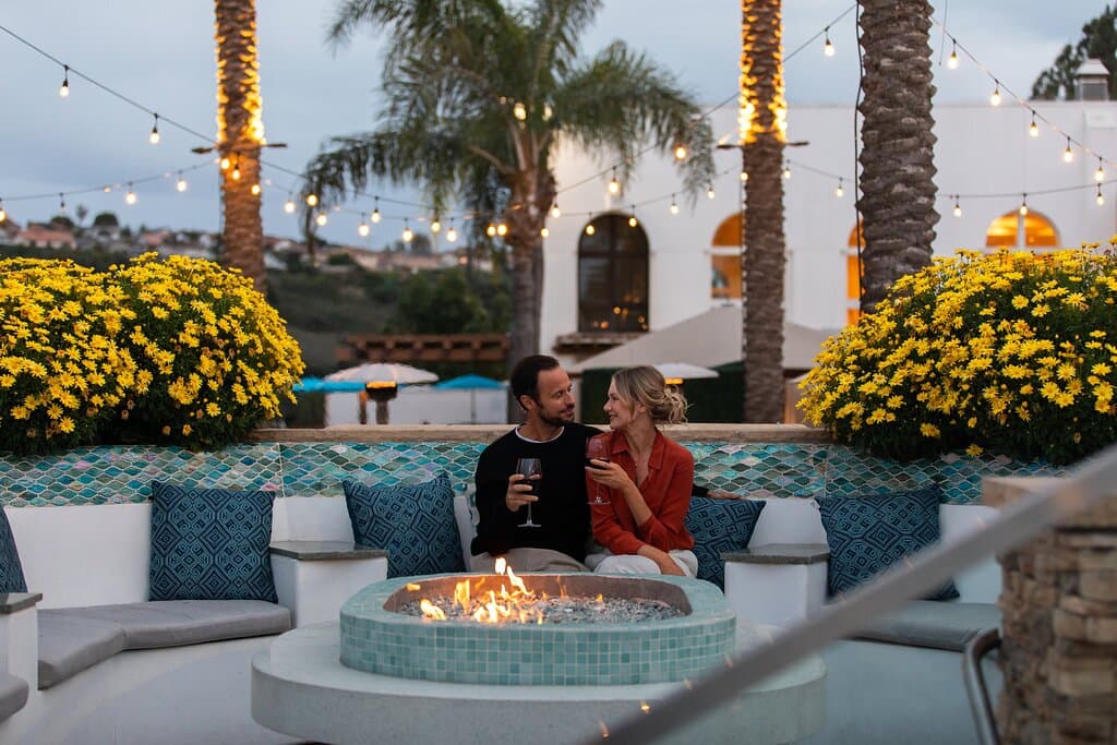 Wind down the evenings at Bar Traza.