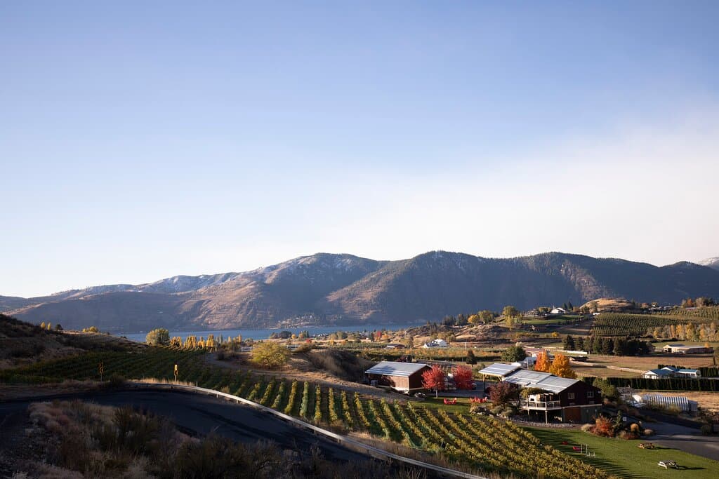 Hard Row to Hoe Vineyards at Lake Chelan 