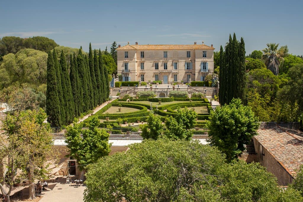 Vue principale du Château de Flaugergues