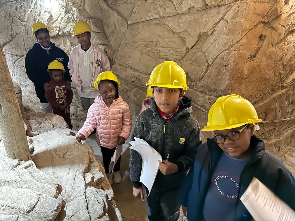 Discover the magic at Gecko Jewellers & Mapatiza Mine – where adventure meets sparkle! Explore our underground mine tour, enjoy the fun scratch patch, and shop Africa’s widest variety of gemstones, crystals, and jewellery. A perfect family outing filled with wonder, learning, and treasures waiting to be found!