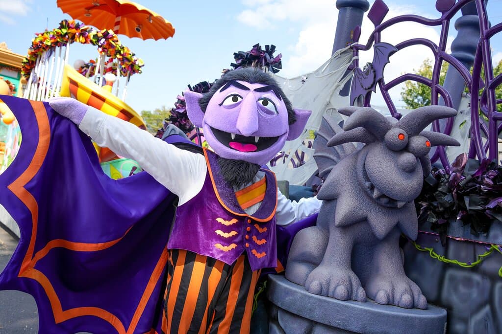 Count von Count welcomes the Halloween season to Sesame Place in "The Count's Hello Halloween Spectacular," exclusively on Saturday, September 13, 2025. Enjoy silly, not-too-spooky fun at The Count's Halloween Spooktacular select days from September 13 - November 2, 2025!