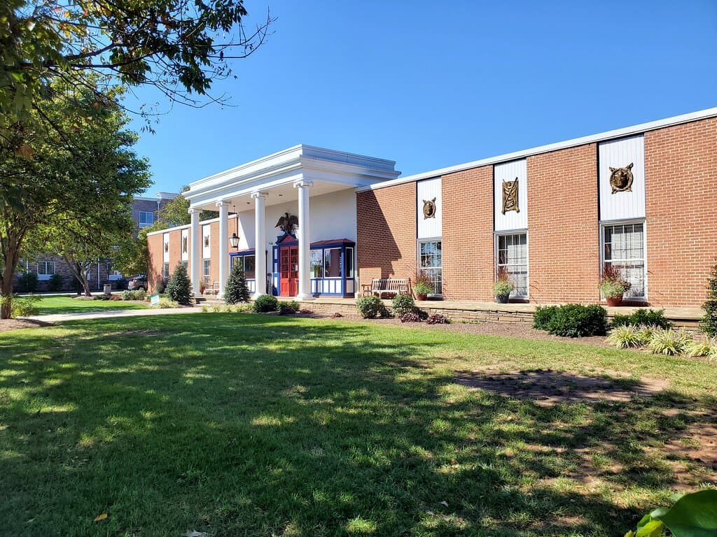 Offering a variety of services, the Gettysburg Heritage Center is a great place to start your visit.  Our museum offers a nice orientation to the battle and the life of the civilians who lived through it.  The 20-minute orientation film is a must-see before you head out on the battlefield.  We can also help you book a battlefield tour by bus, with a licensed guide in your private vehicle, or with an app on your own.  Don't miss our large bookstore full of books, souvenirs, gifts, and more!  