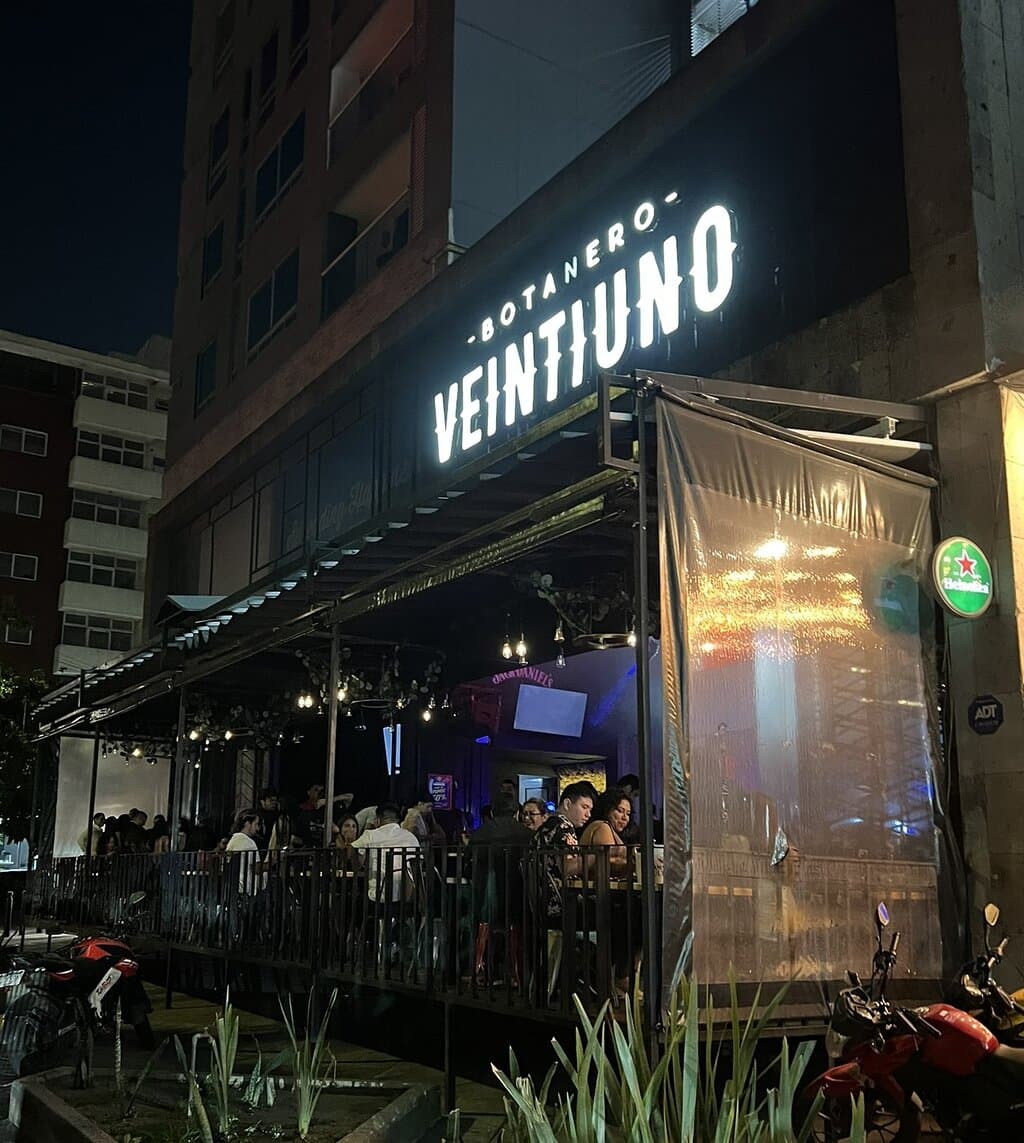 Avenida Chapultepec Paseo Chapultepec