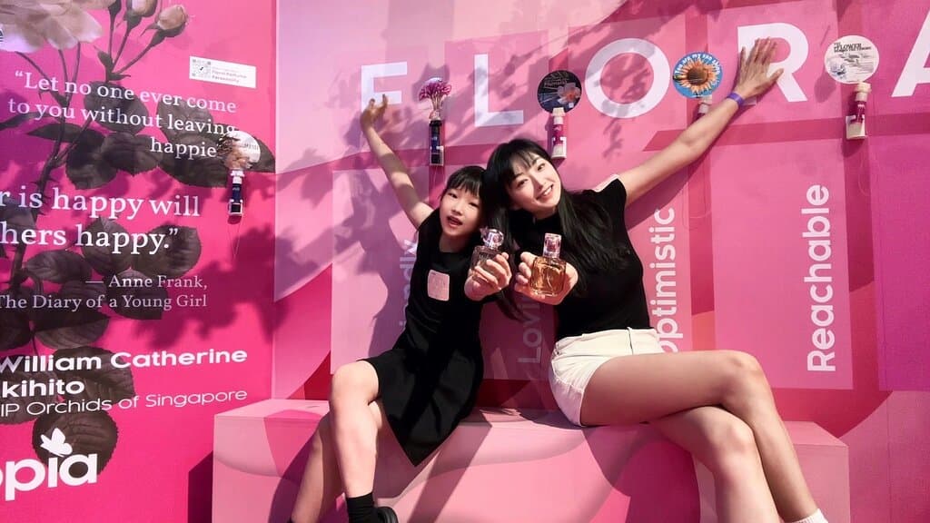 mother daughter at perfume making workshop scentopia sentosa