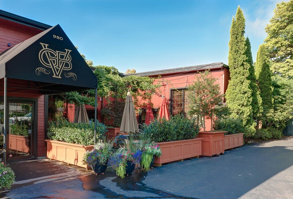 Expansive Patio Seating