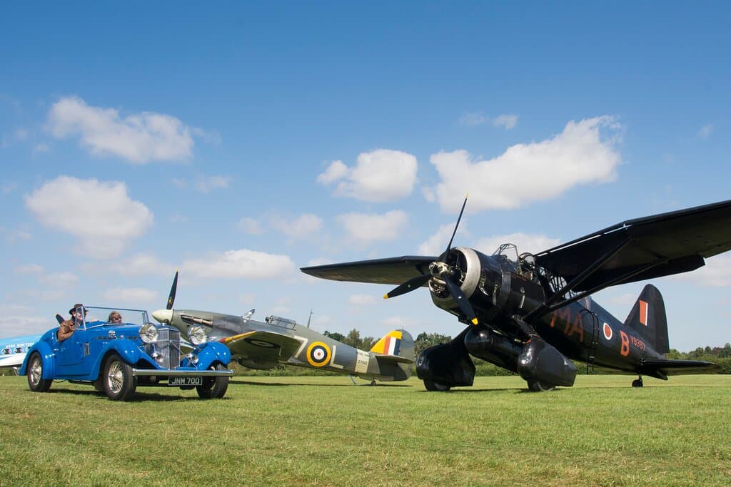 Railton and Lysander on the airfield 
