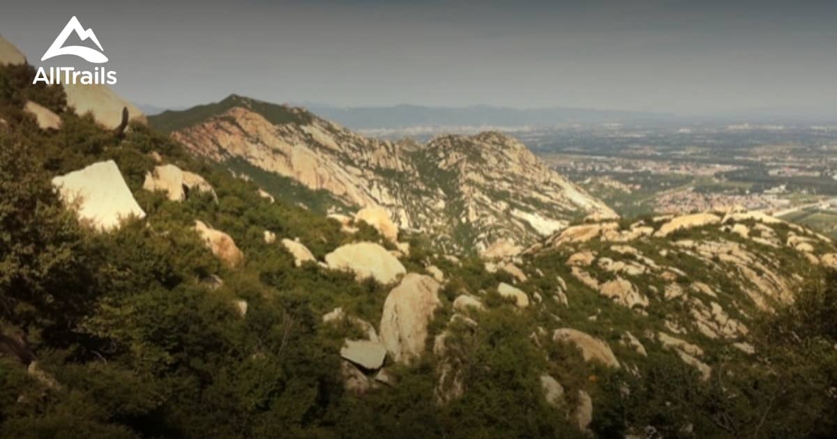 Panoramic Mountain Views