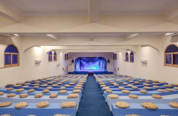 Comfortable Seating & Sound