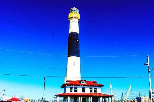 Panoramic City & Ocean Views