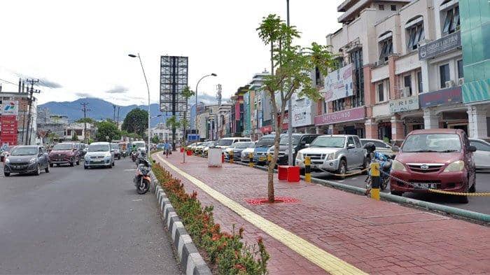 Pedestrian Boulevard