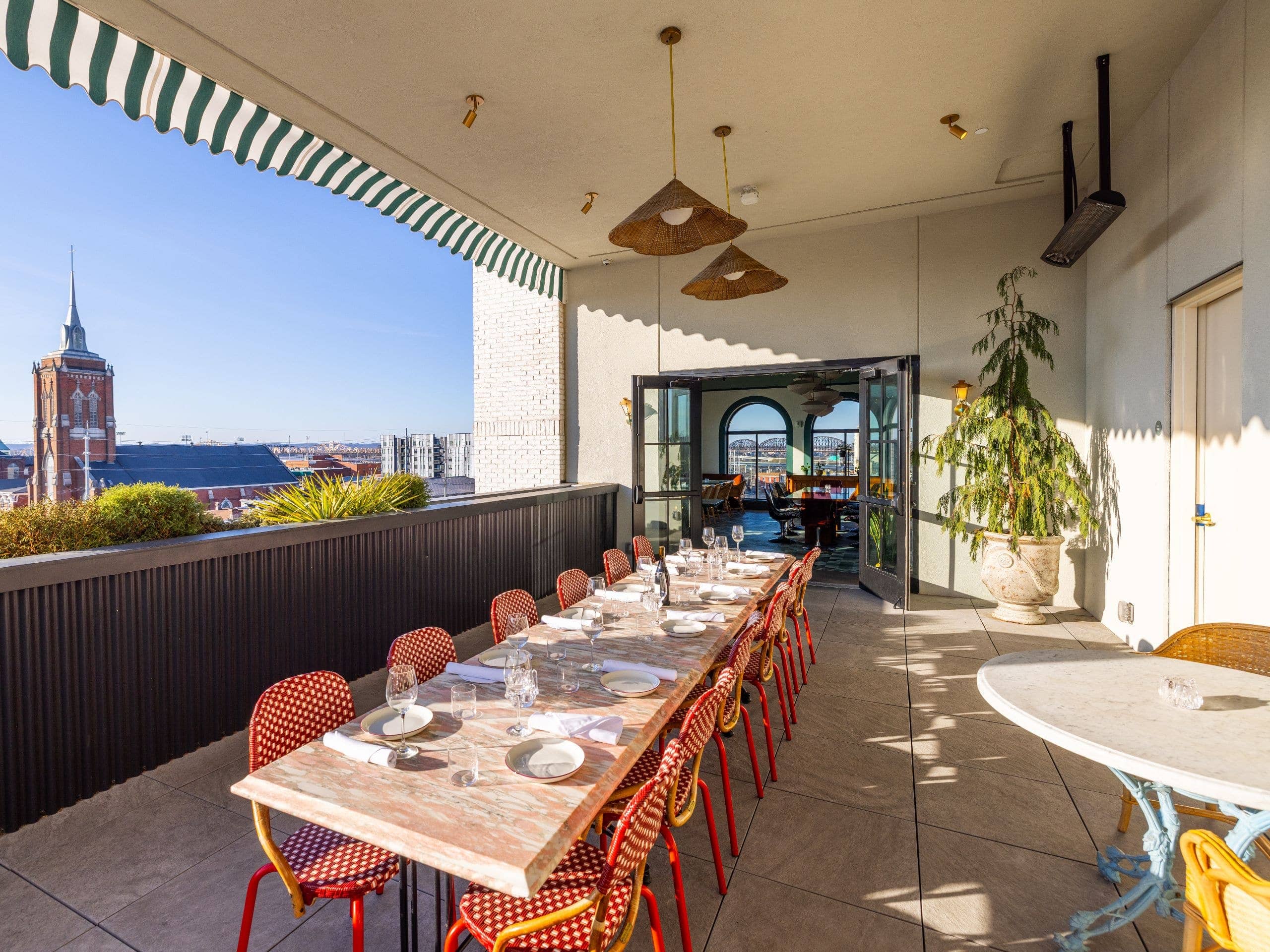 Hotel Genevieve Rooftop