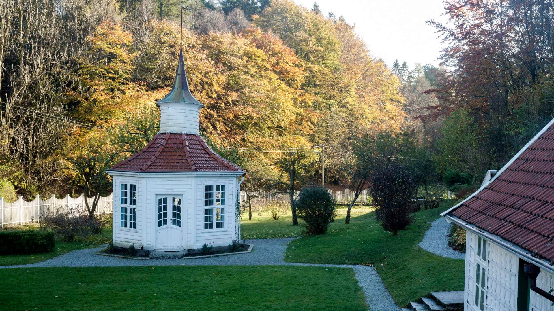 Manicured Gardens & Park