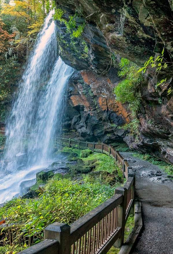 Nearby Natural Wonders