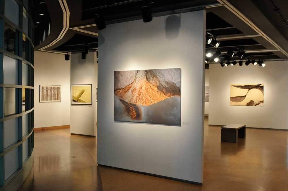 Art Displays