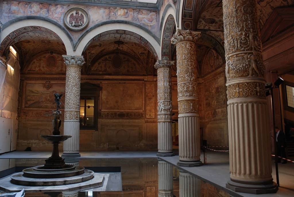 Cloister of Palazzo Vecchio