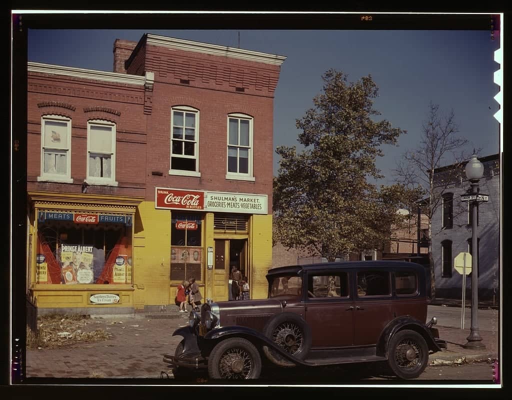 Vintage & Artisan Markets