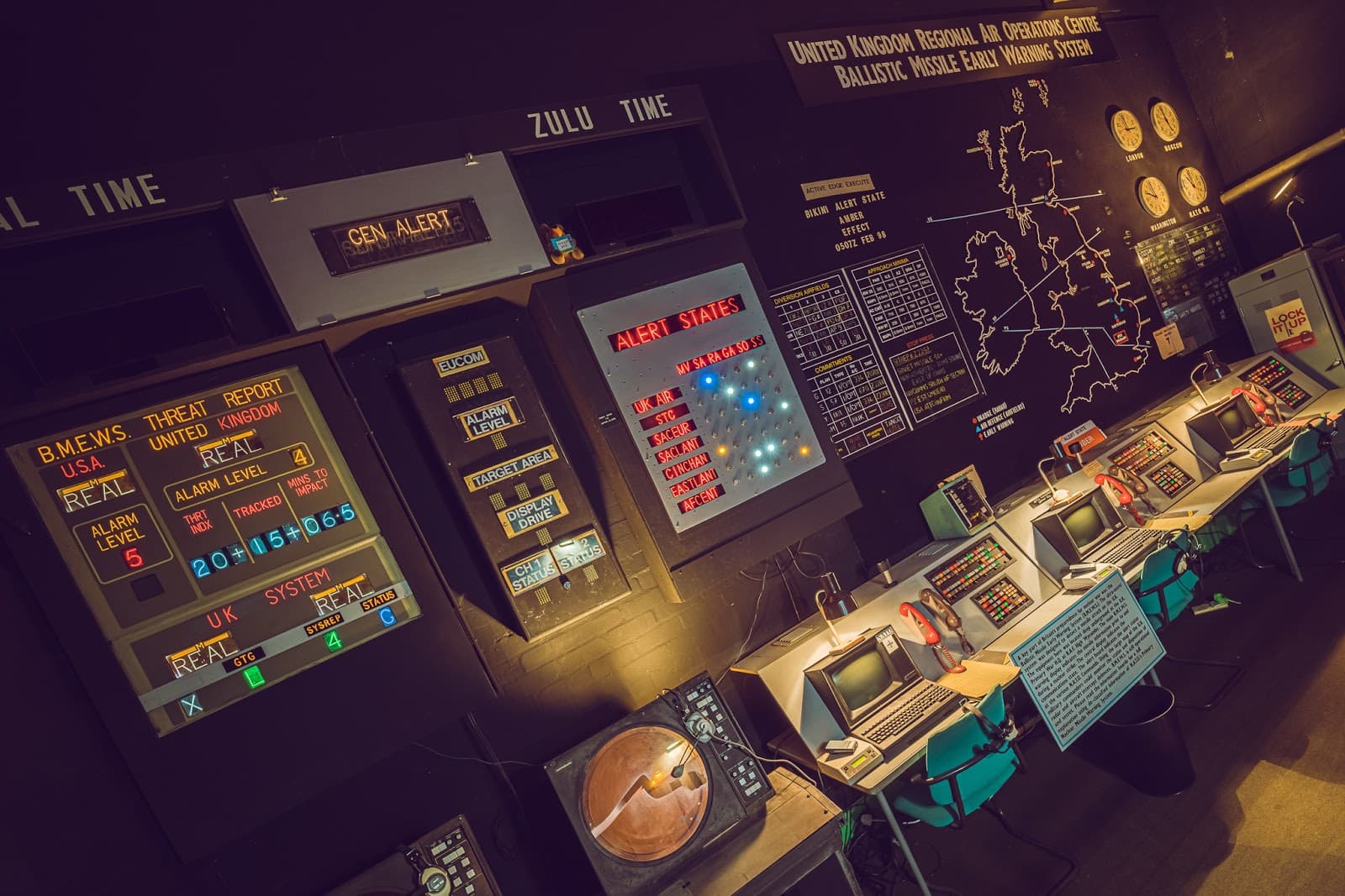 Hack Green Secret Nuclear Bunker - Image 1