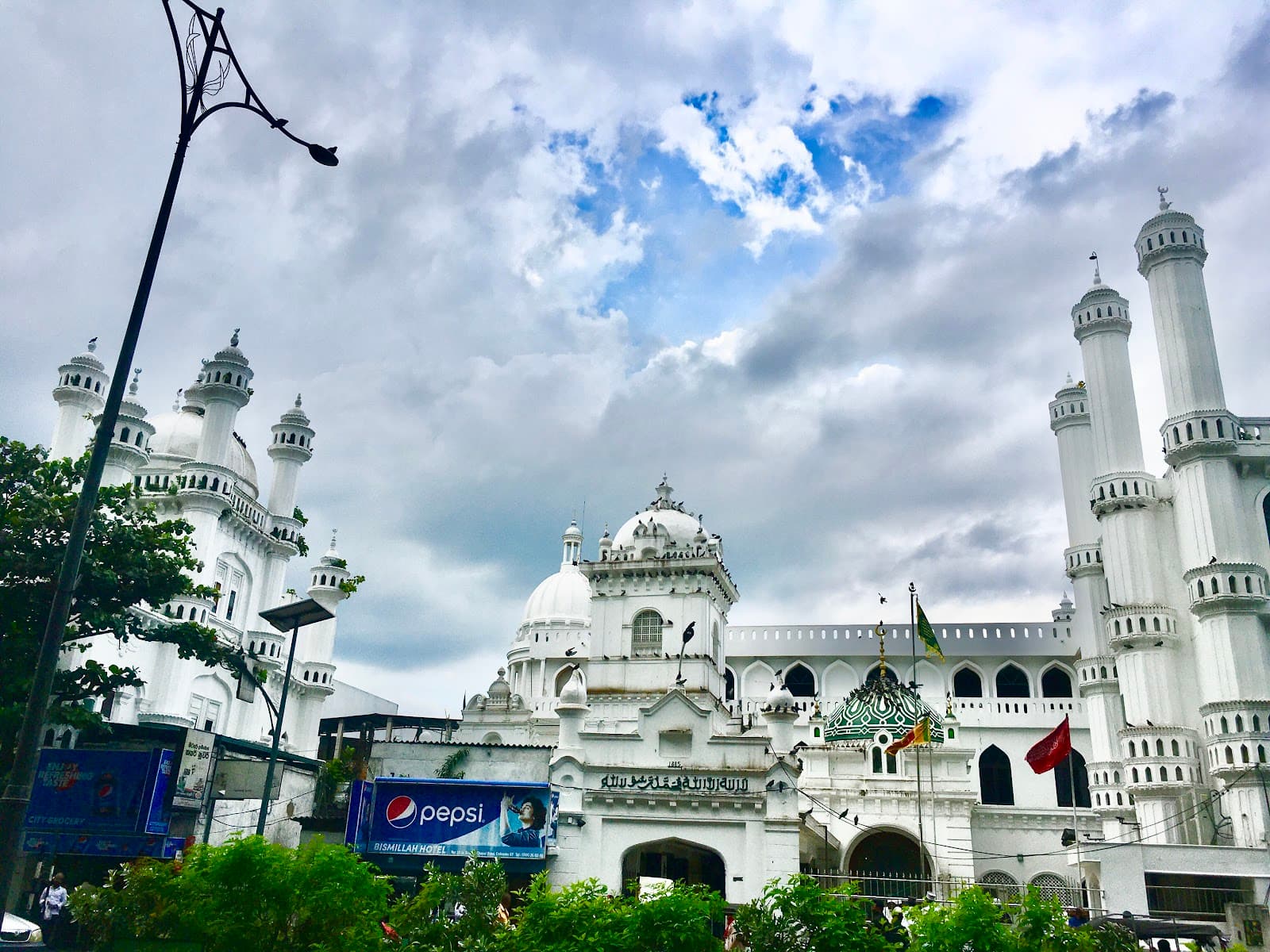 Dewatagaha Jumma Masjid - Image 1