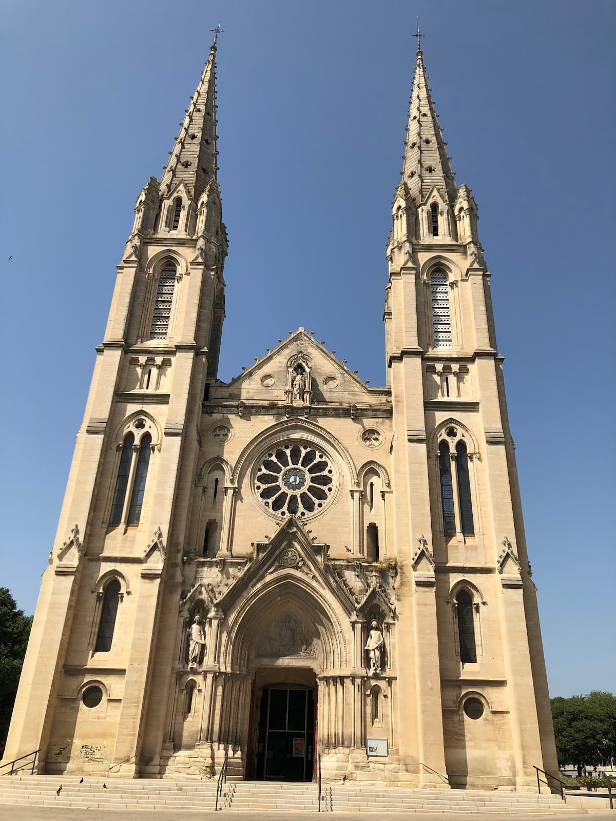 Église Saint-Baudile - Image 1