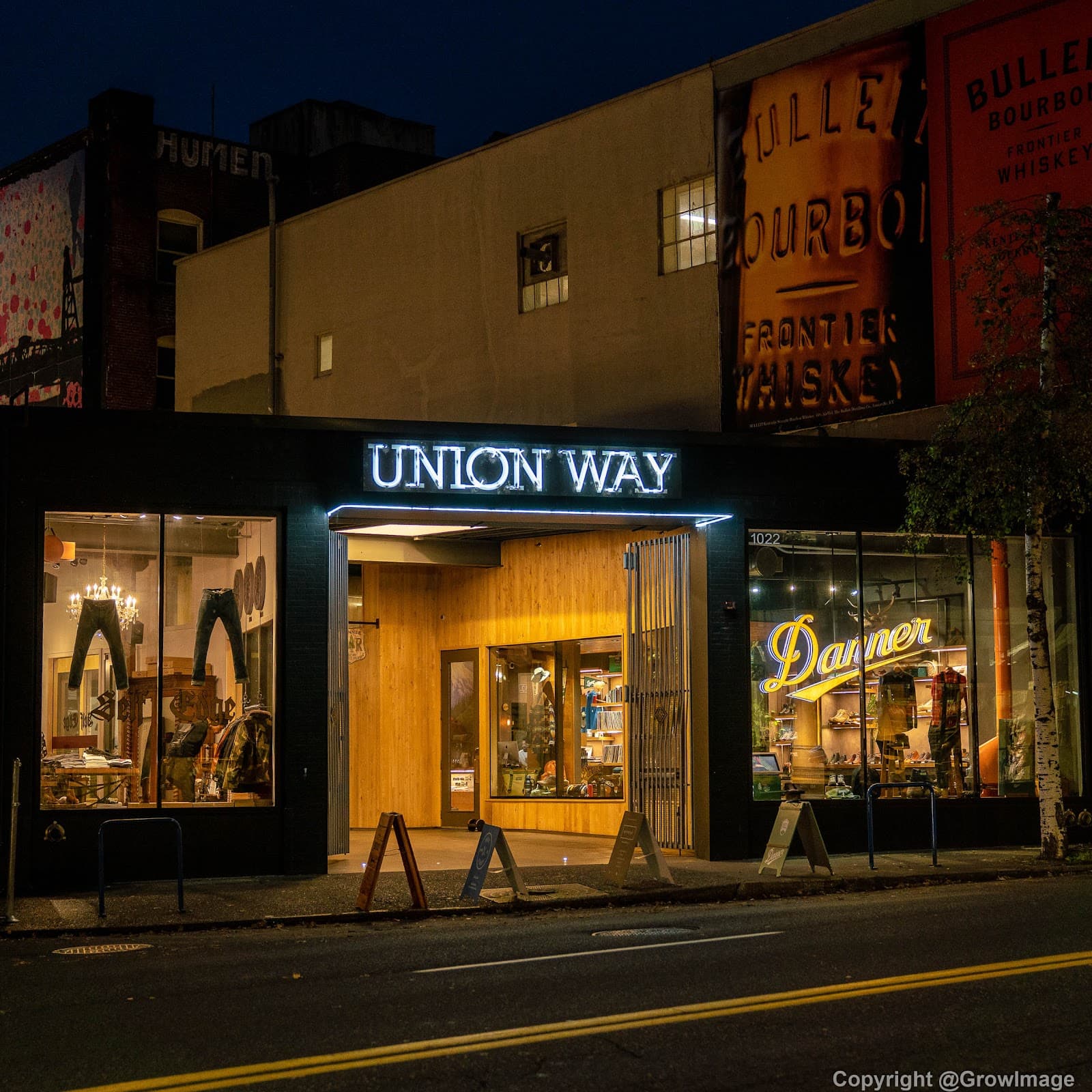 Union Way Portland USA - Image 1