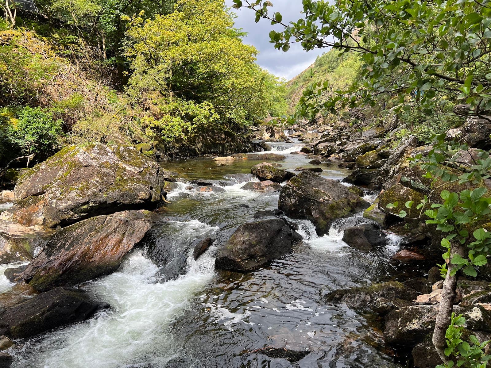Aberglaslyn Gorge - Image 1