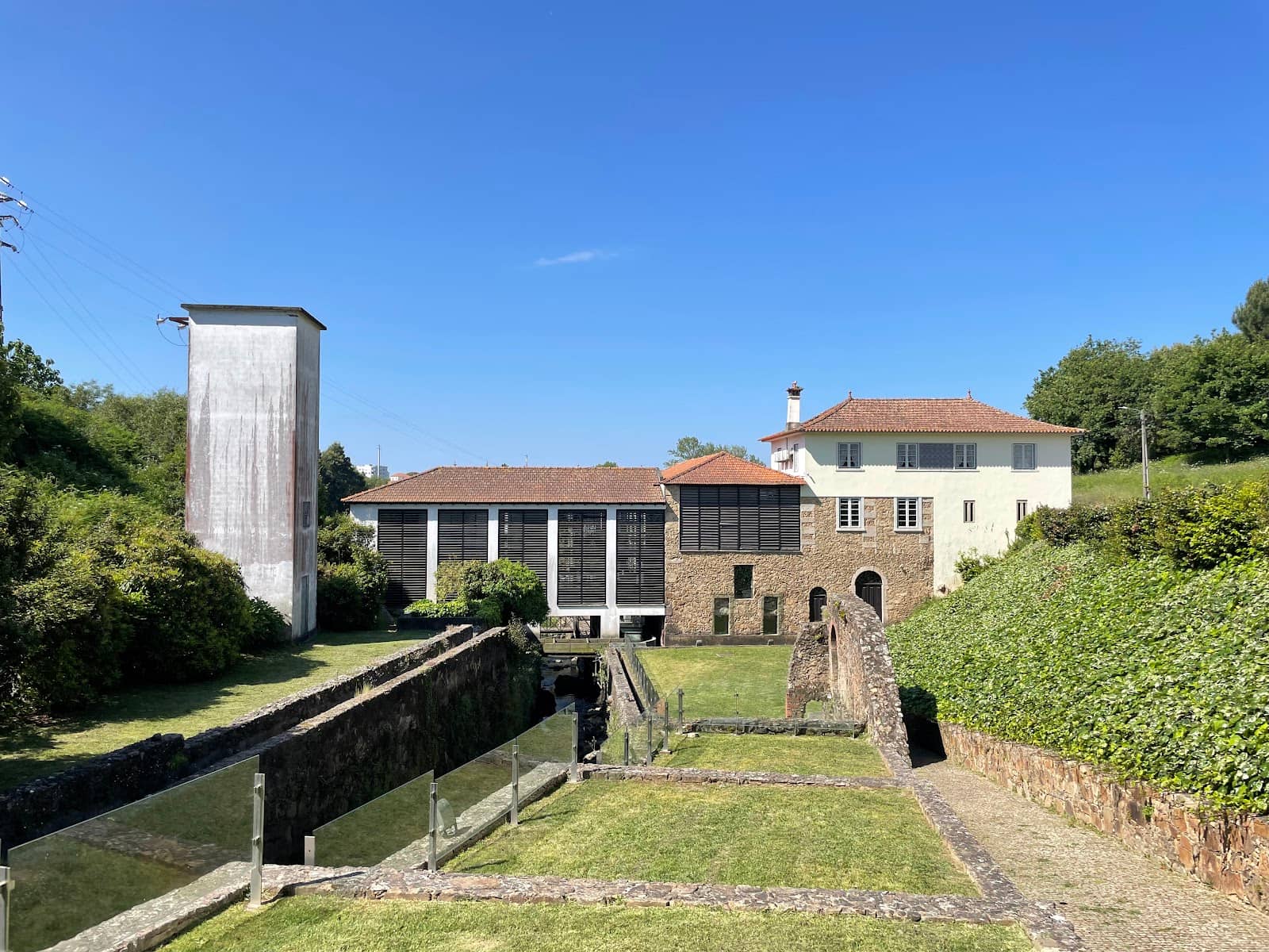 Hands-On Paper Creation