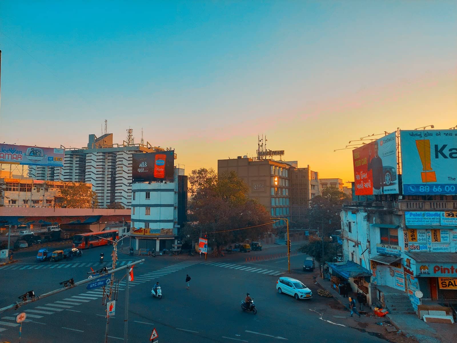 Proximity to Old Ahmedabad