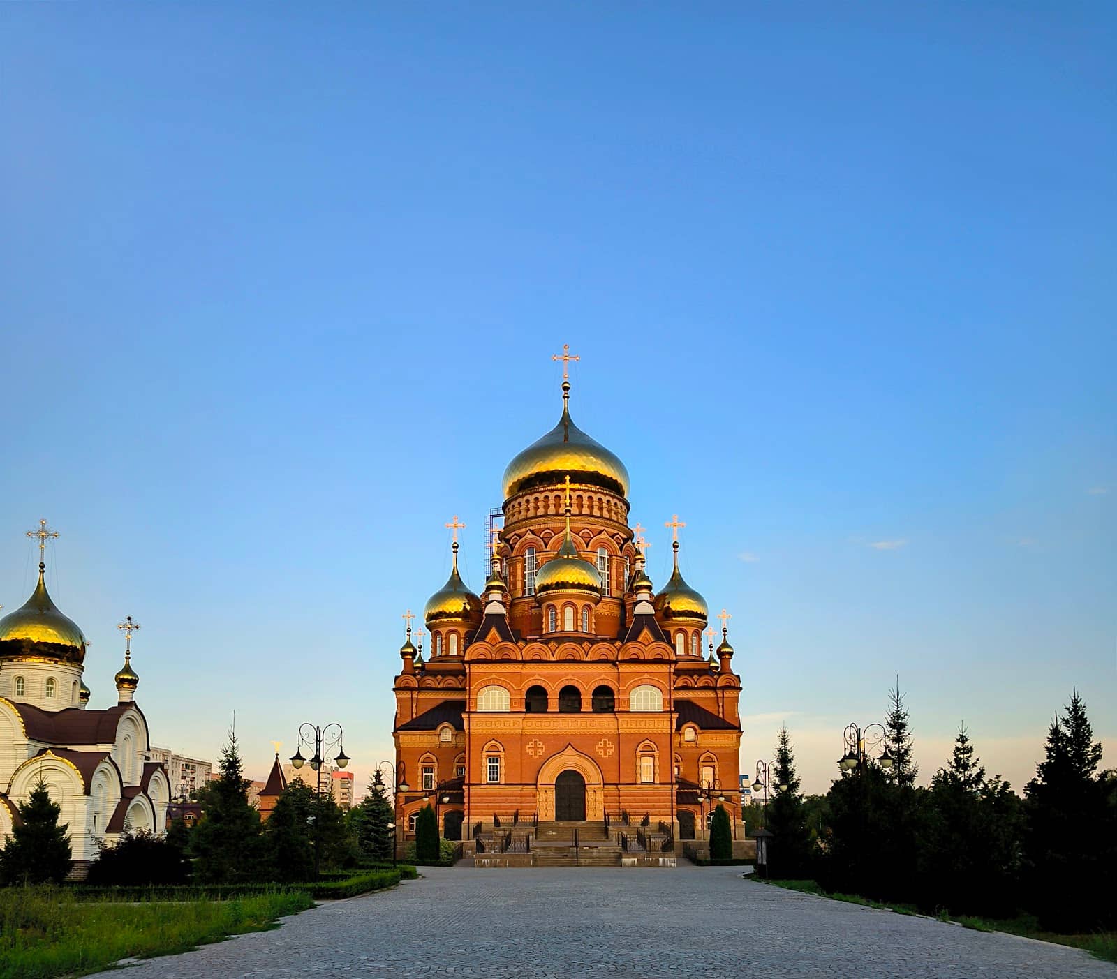 Intricate Architecture